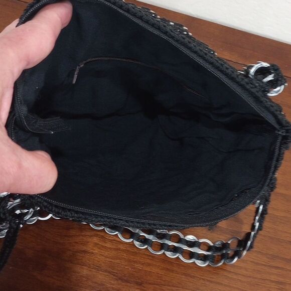 Vintage Black Crochet Silver Pop Top Shoulder Bag Purse With attached Coin Purse - Picture 5 of 5